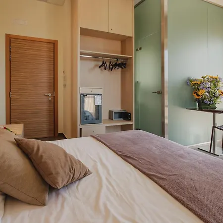 33 Baroni Hotel 4*