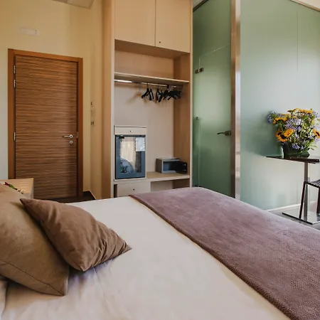 33 Baroni Hotel 4*