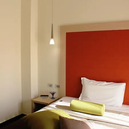 33 Baroni Hotell Gallipolli