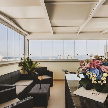 Hotel 33 Baroni Gallipoli