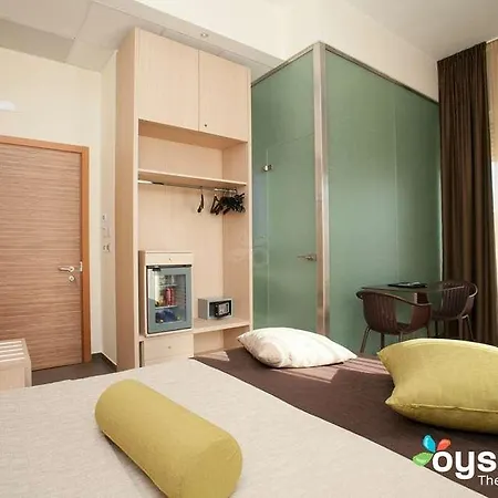 33 Baroni Hotel